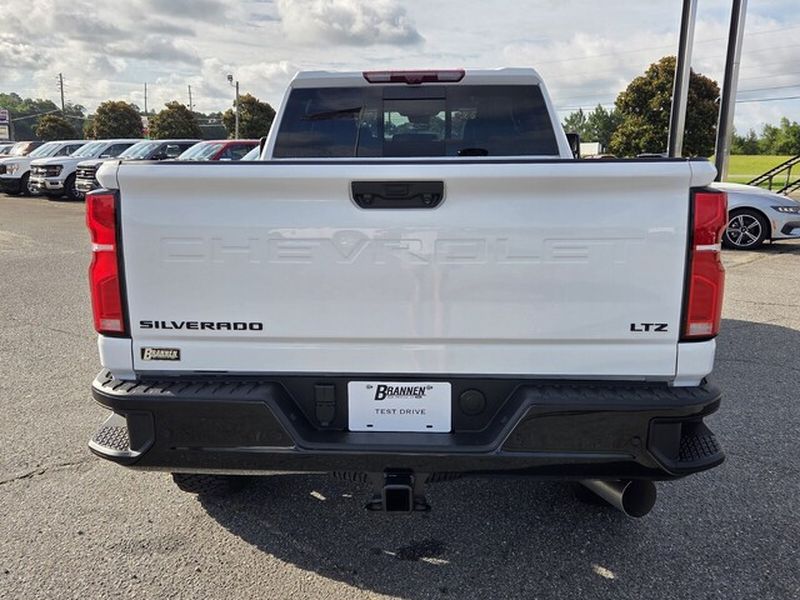 2026 Chevrolet Silverado 2500 HD LTZ - Photo 10