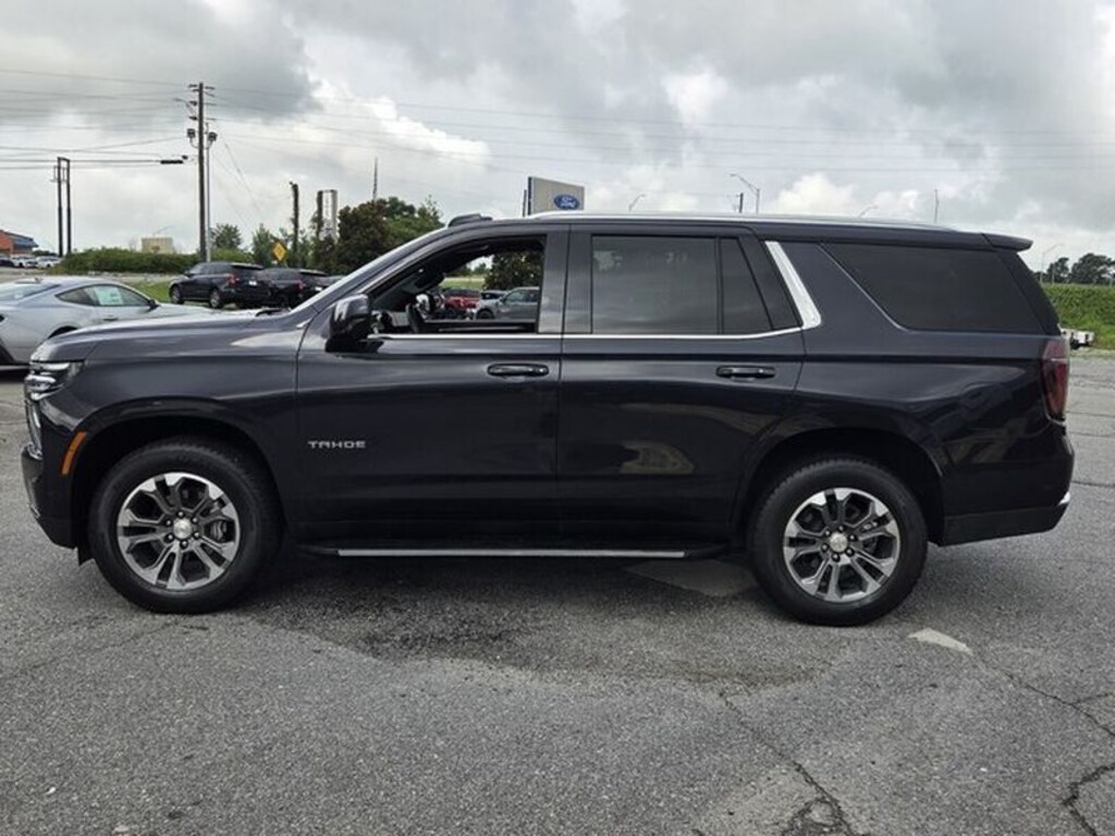 Used 2025 Chevrolet Tahoe LS SUV