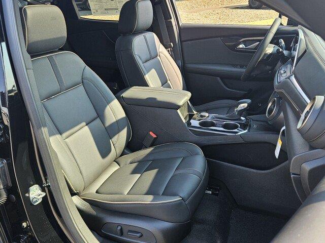 2025 Chevrolet Blazer Premier - Photo 18