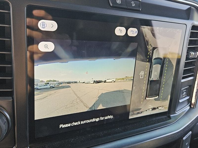 2025 Ford F-450 Super Duty Lariat - Photo 18