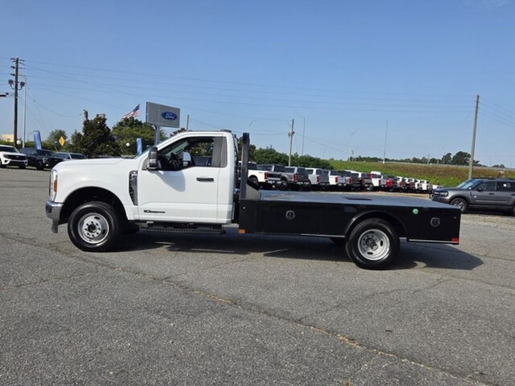 Used 2024 Ford Super Duty F-350 DRW XL