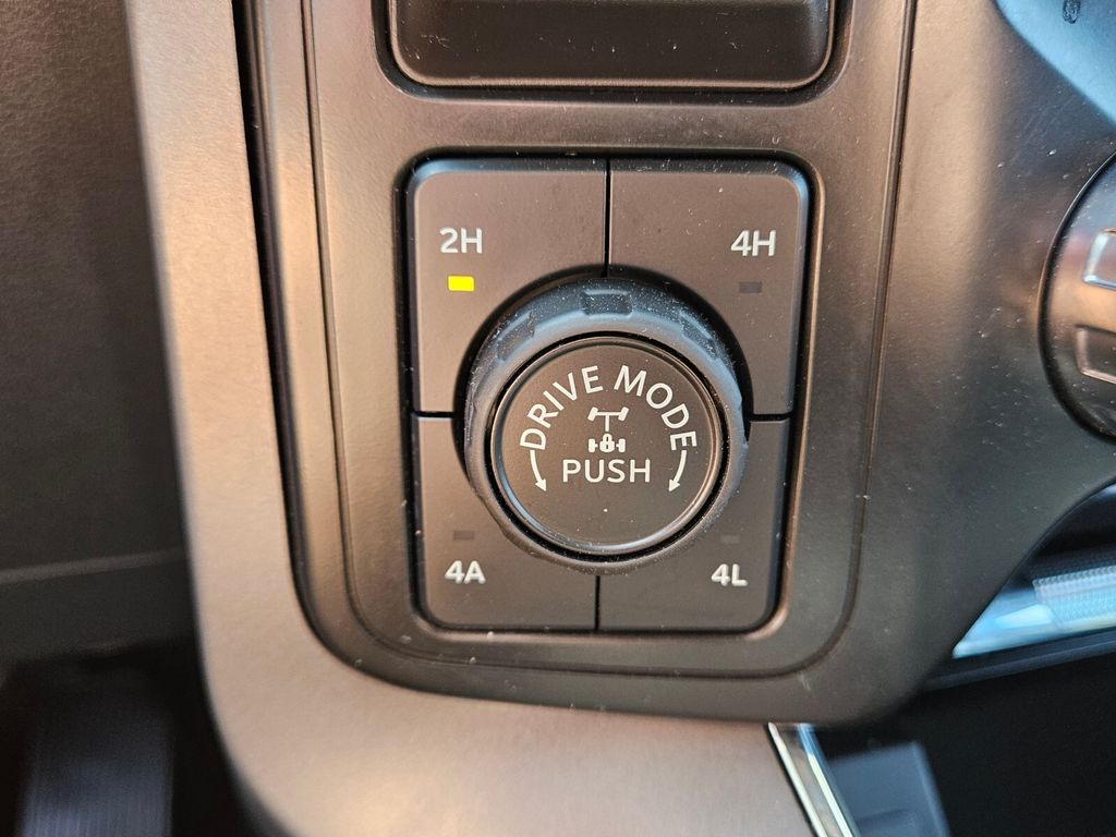 2024 Ford F-150 Lariat - Photo 23