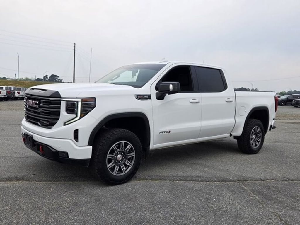 Used 2025 GMC Sierra 1500 AT4 Truck