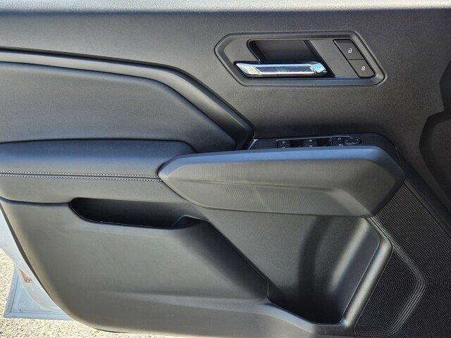 2025 Chevrolet Colorado LT - Photo 23