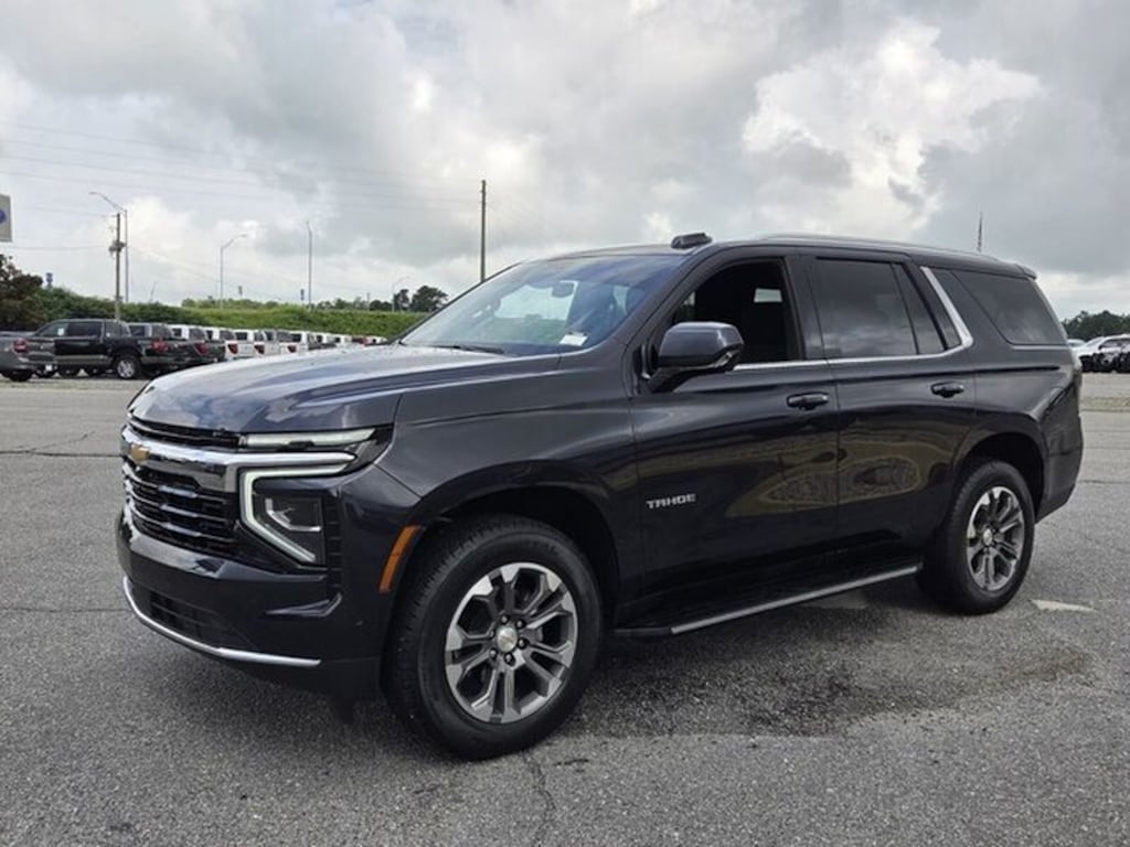 Used 2025 Chevrolet Tahoe LS SUV