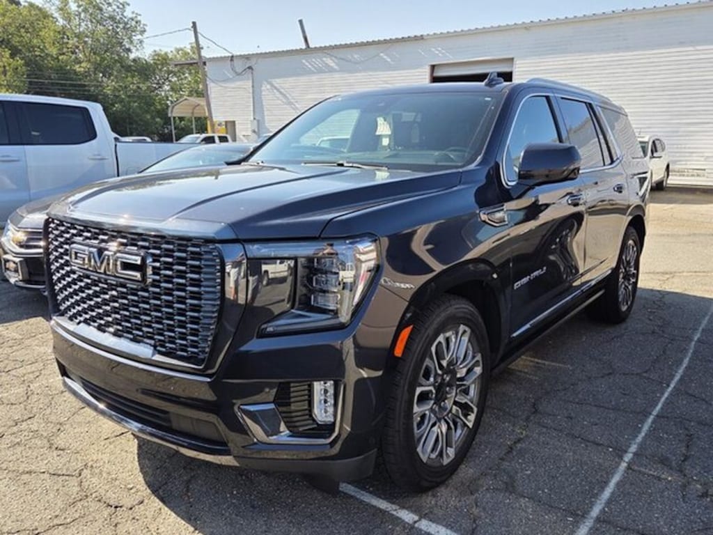 Used 2023 GMC Yukon Denali Ultimate SUV