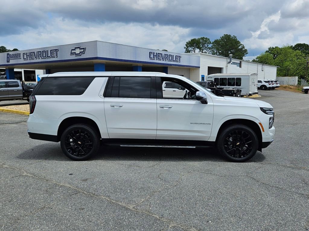 2025 Chevrolet Suburban Premier - Photo 16