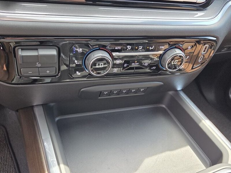2026 Chevrolet Silverado 2500 HD High Country - Photo 24