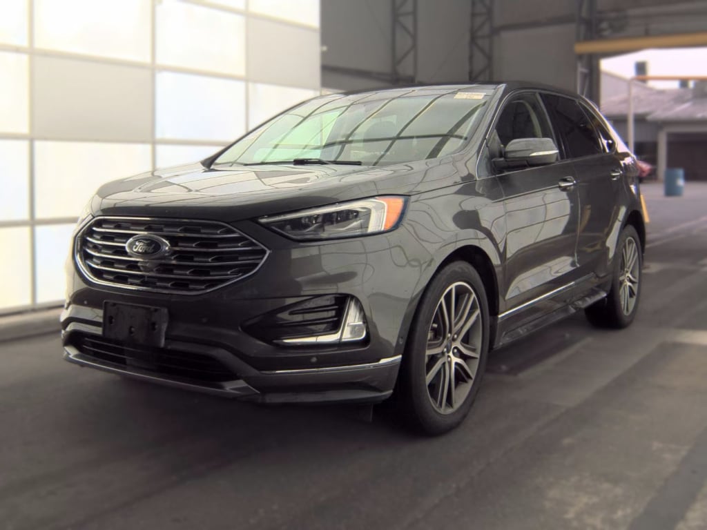 Used 2019 Ford Edge Titanium