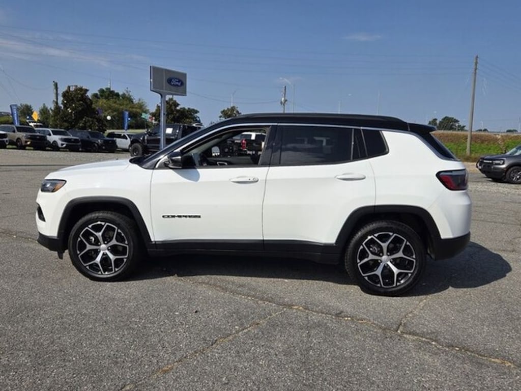 Used 2024 Jeep Compass Limited