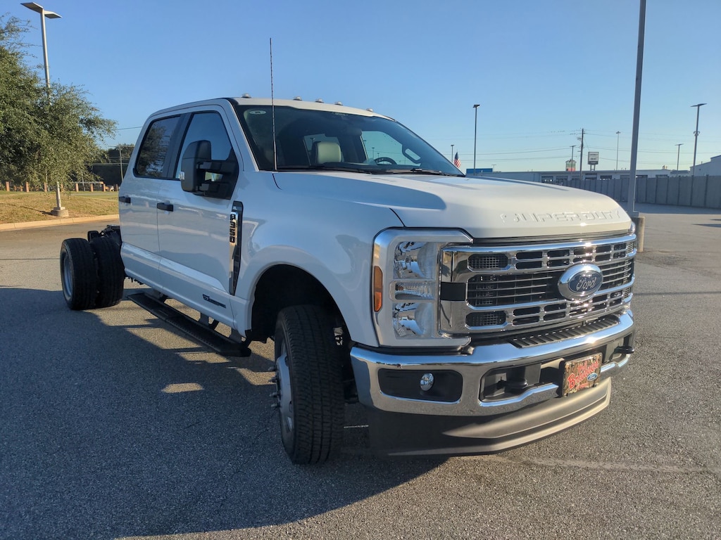 New 2026 Ford Chassis Cab F-350 XL TRUCK