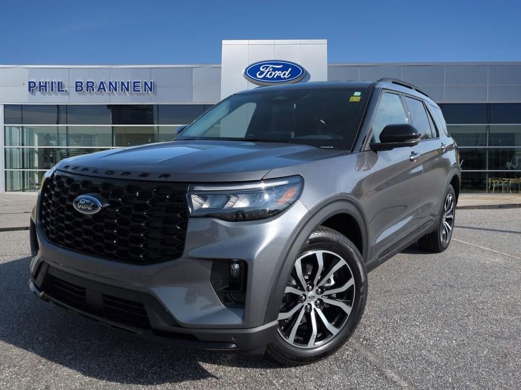 2026 Ford Explorer ST-LINE RWD's photo
