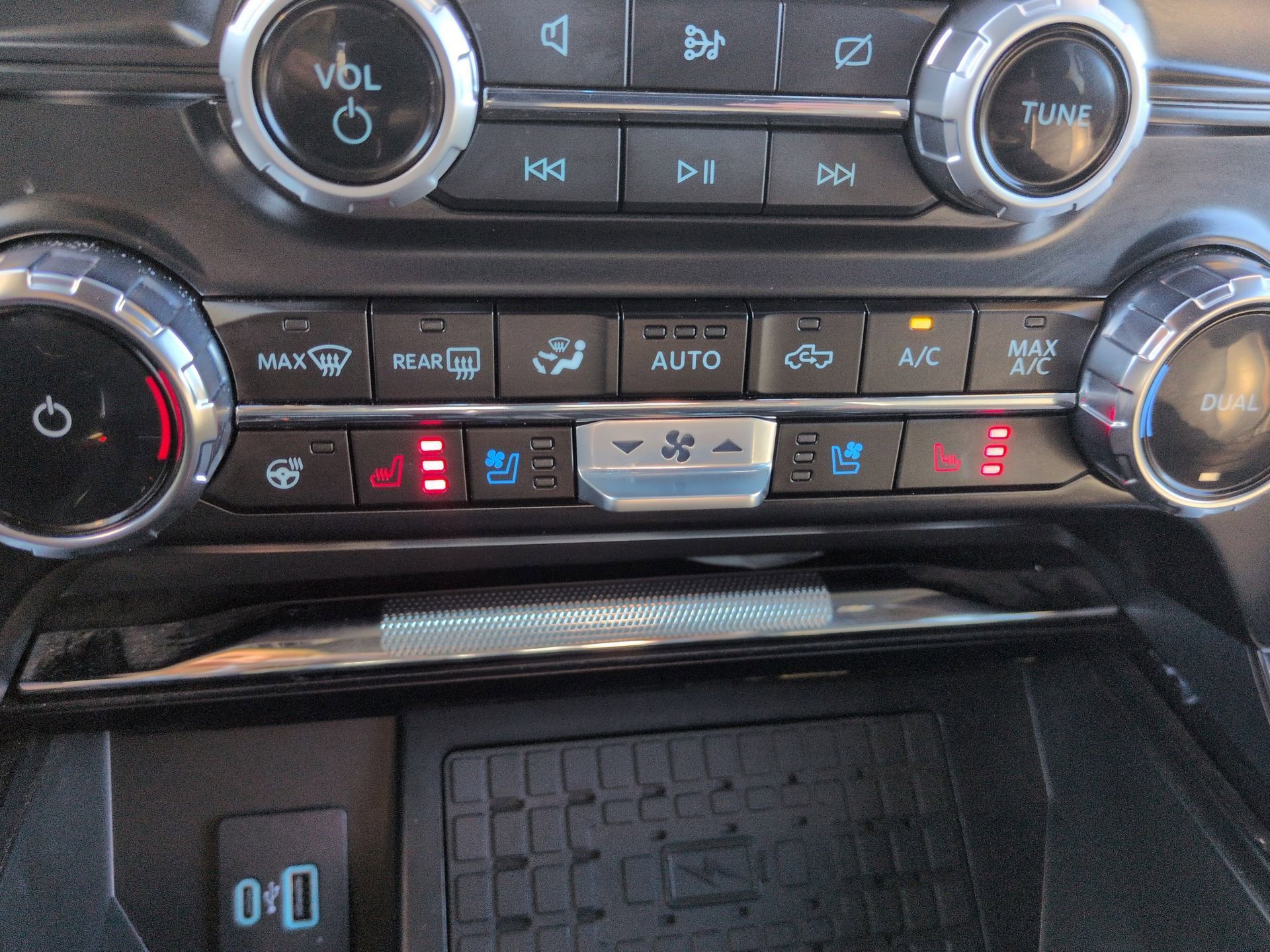 2024 Ford F-150 Lariat - Photo 22