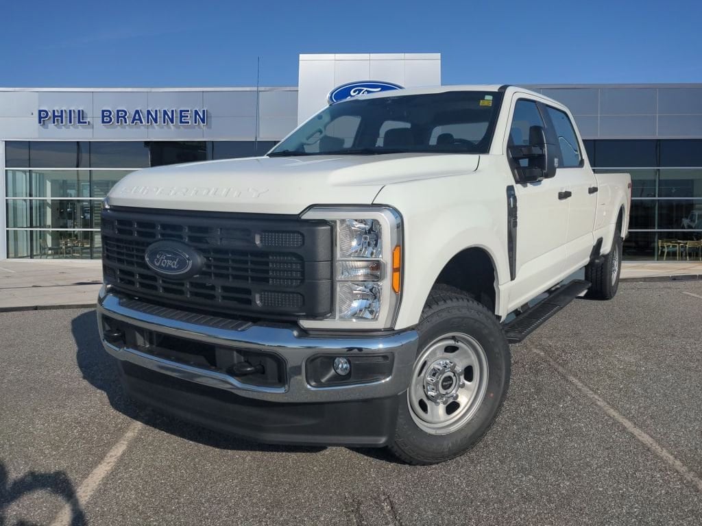 2026 Ford F-350 Super Duty XL's photo