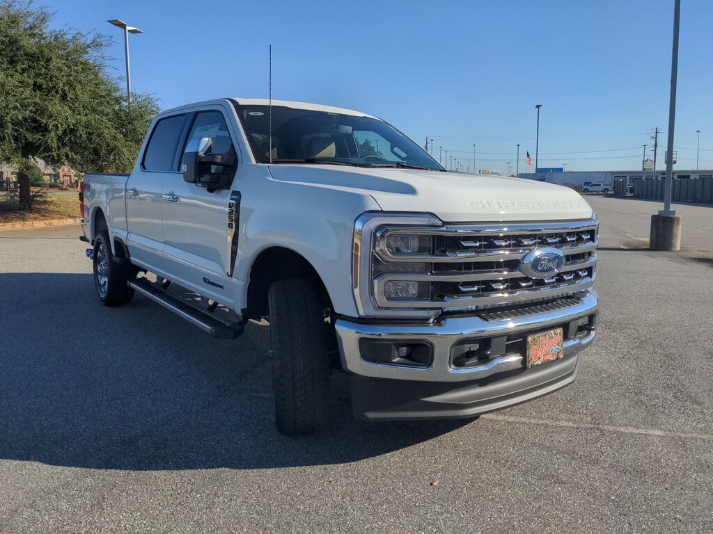 New 2026 Ford Super Duty F-250 Lariat TRUCK