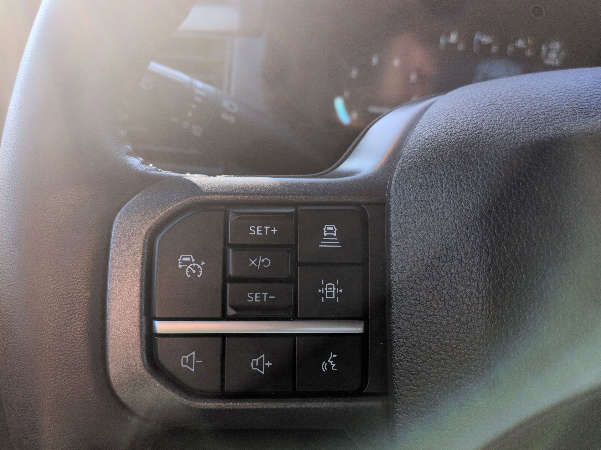 2024 Ford F-150 Lariat - Photo 17