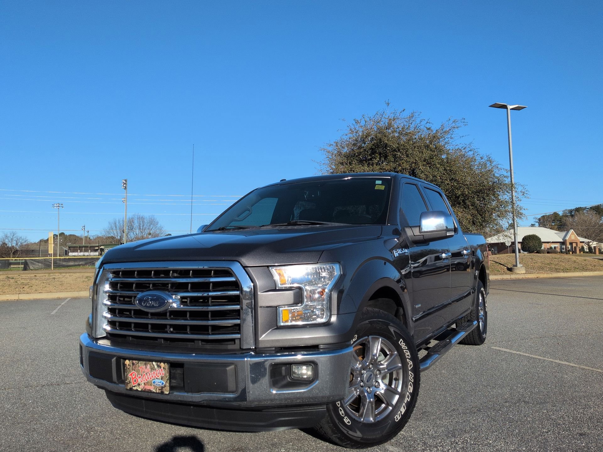 2015 Ford F-150 XLT's photo
