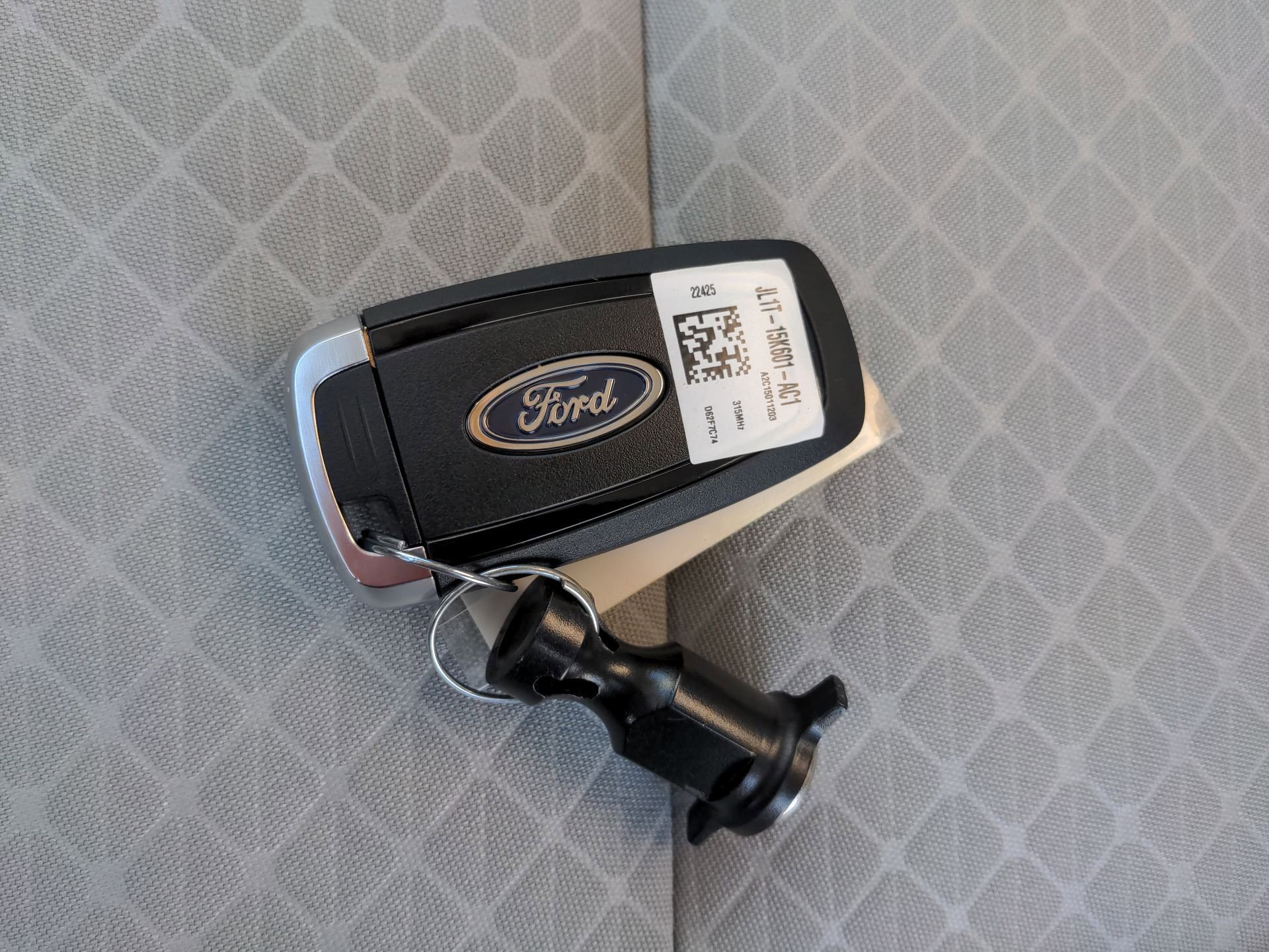 2026 Ford Escape Active - Photo 13