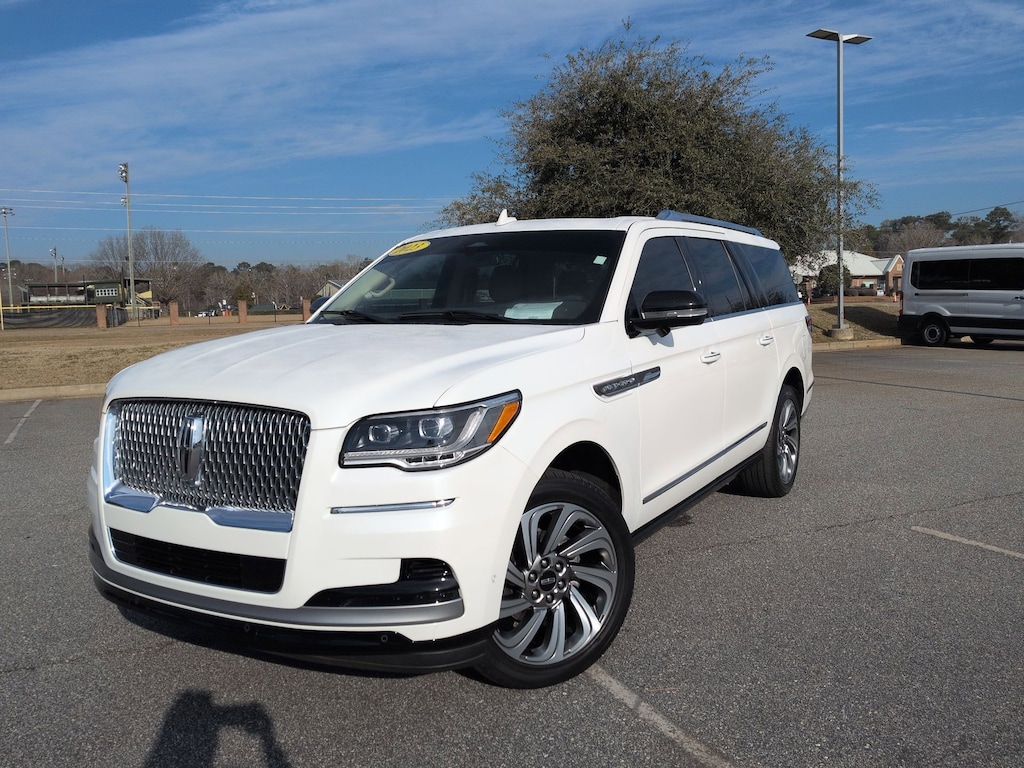 Used 2023 Lincoln Navigator L Reserve Reserve 4x4