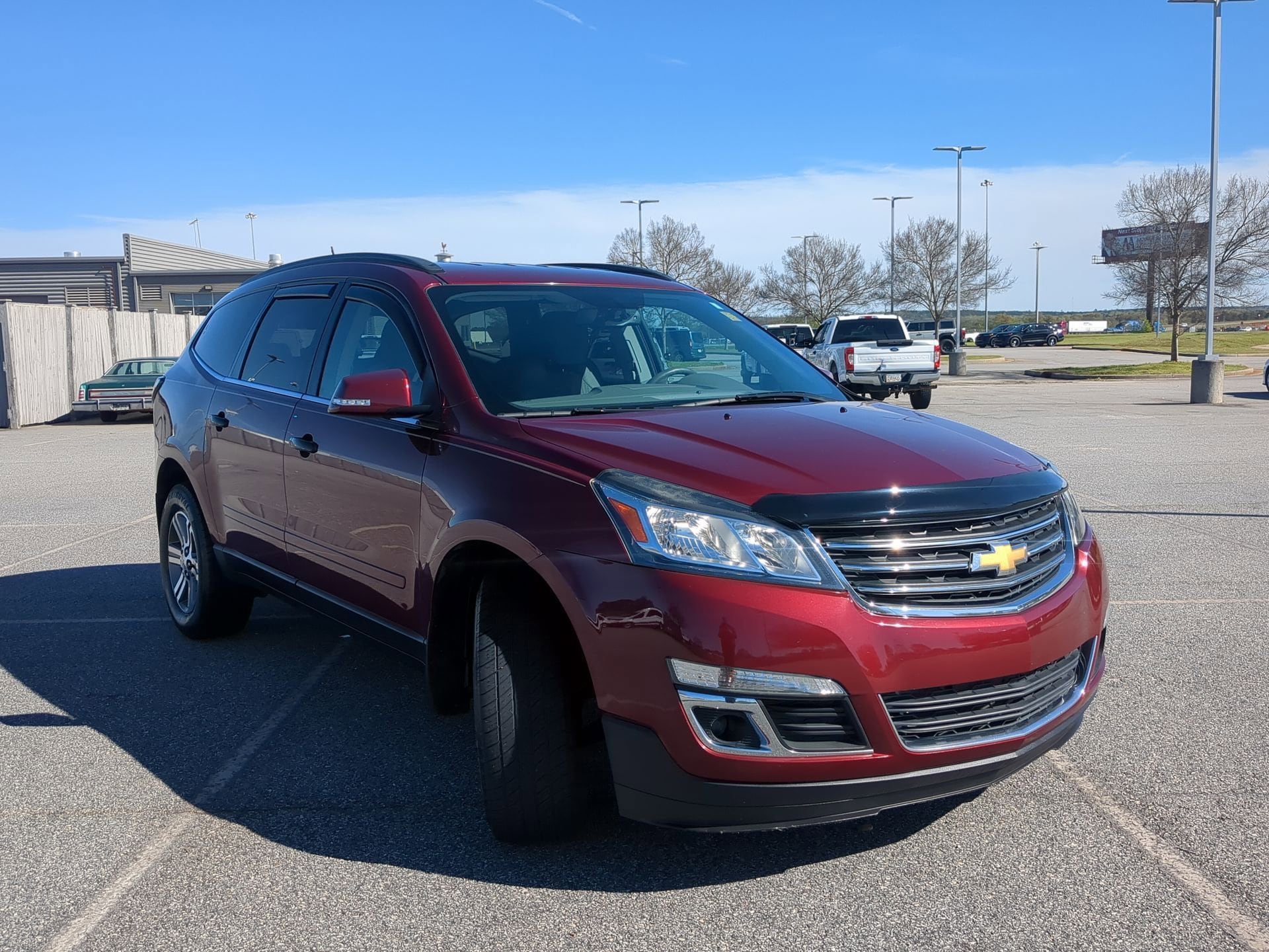 Used 2016 Chevrolet Traverse 2LT with VIN 1GNKRHKD1GJ171753 for sale in Perry, GA