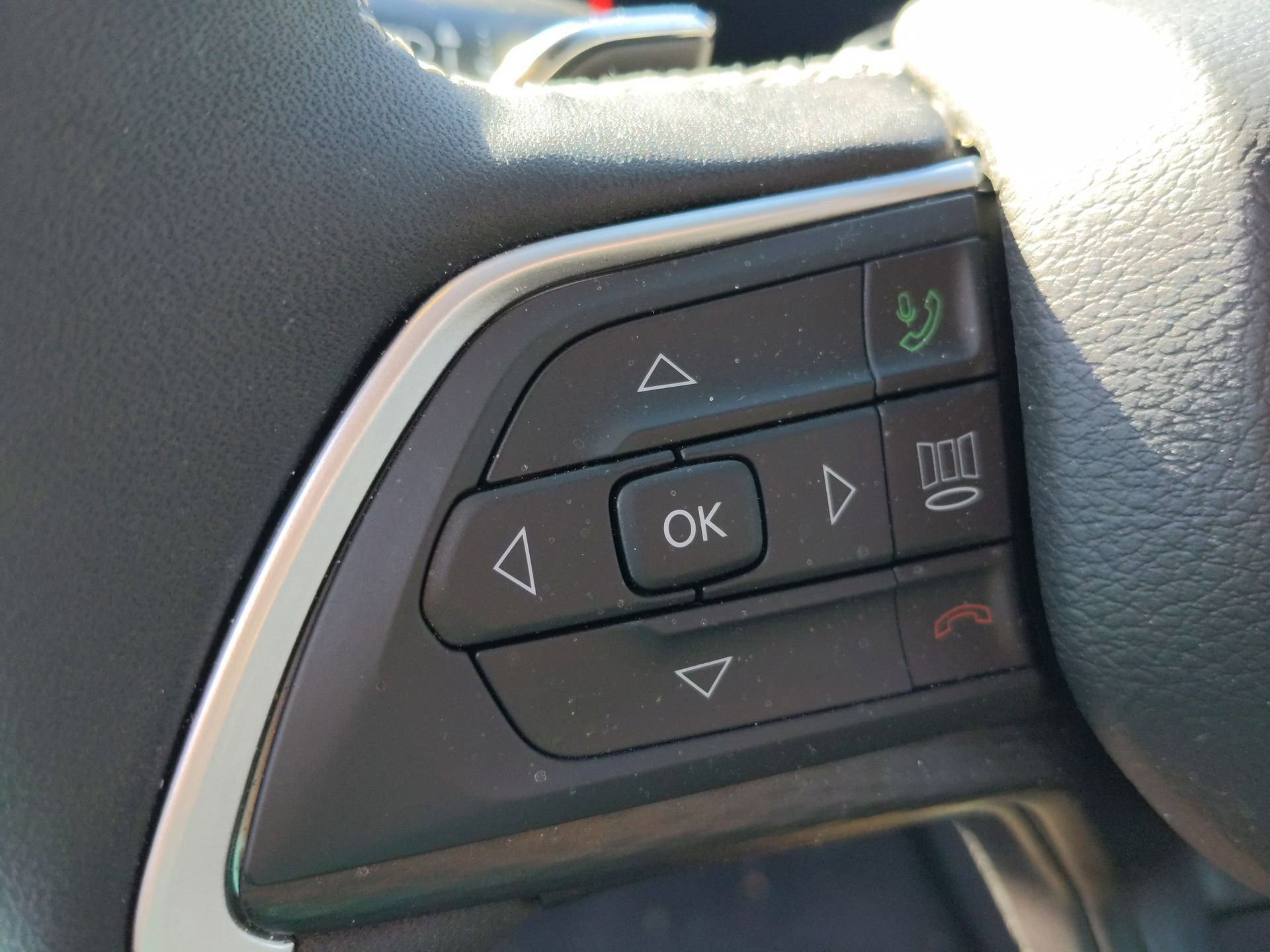 2024 Jeep Grand Cherokee L Altitude - Photo 17