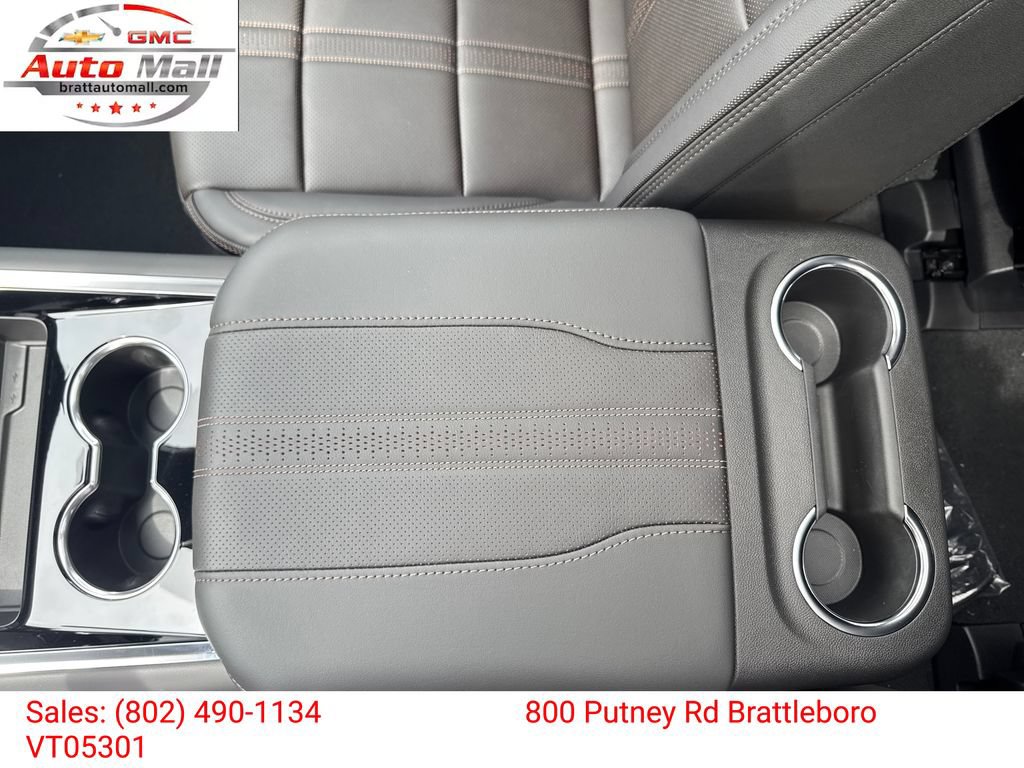 2026 Chevrolet Suburban High Country - Photo 25