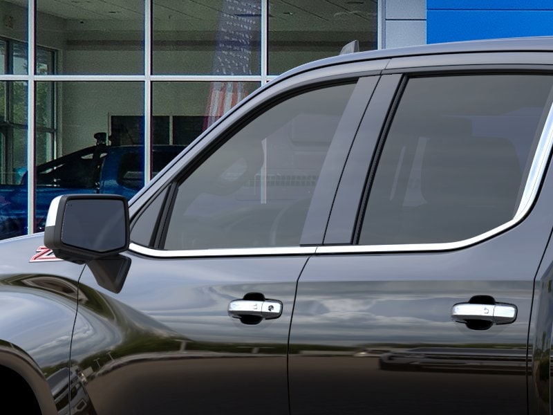 2025 Chevrolet Silverado 1500 LTZ - Photo 13