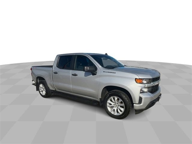Used 2022 Chevrolet Silverado 1500 Limited Custom with VIN 1GCPYBEK9NZ170504 for sale in Brattleboro, VT