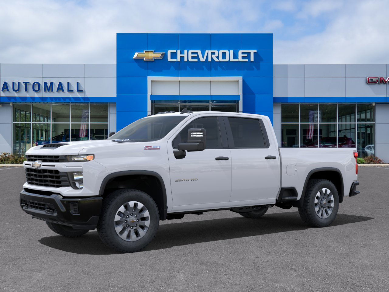 2025 Chevrolet Silverado 2500HD Custom photo 2