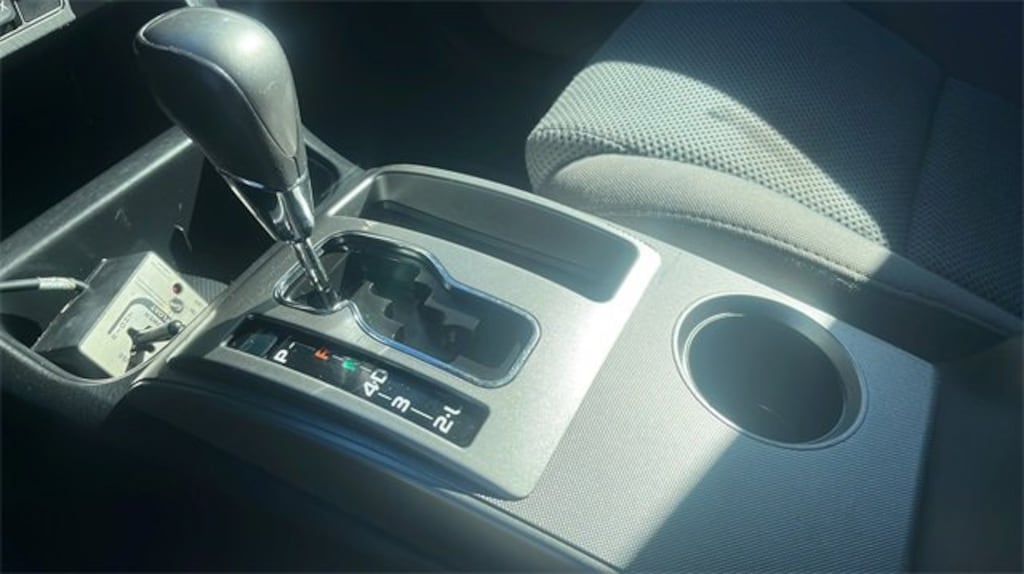 Used 2015 Toyota Tacoma Base V6 Truck