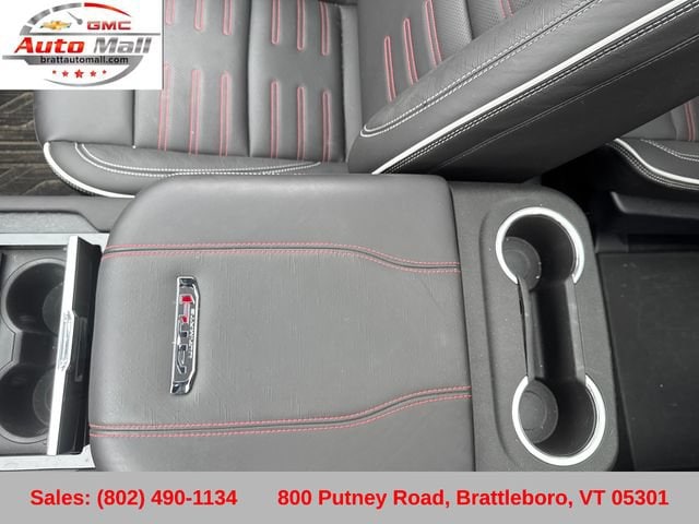 2025 GMC Yukon AT4 Ultimate - Photo 27