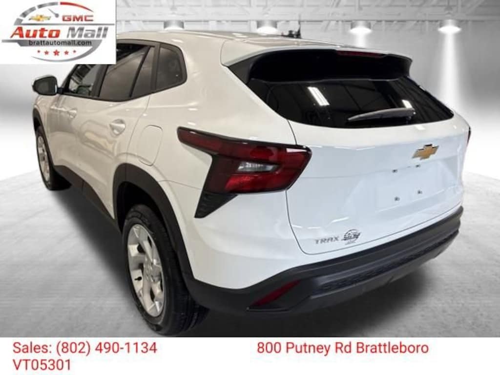 New 2026 Chevrolet Trax LS SUV