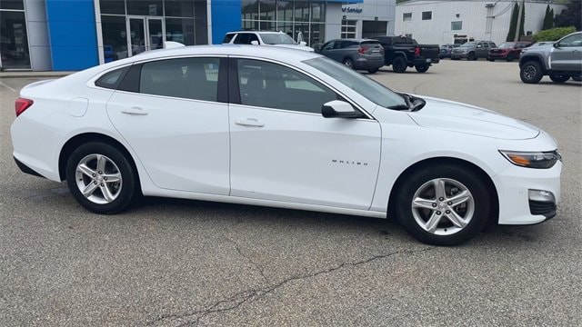 Used 2023 Chevrolet Malibu 1LT with VIN 1G1ZD5ST9PF225372 for sale in Brattleboro, VT