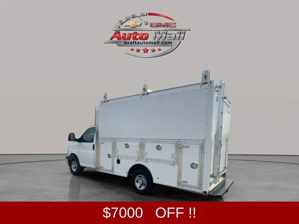 New 2025 Chevrolet Express Cutaway 3500 1WT Cutaway Van