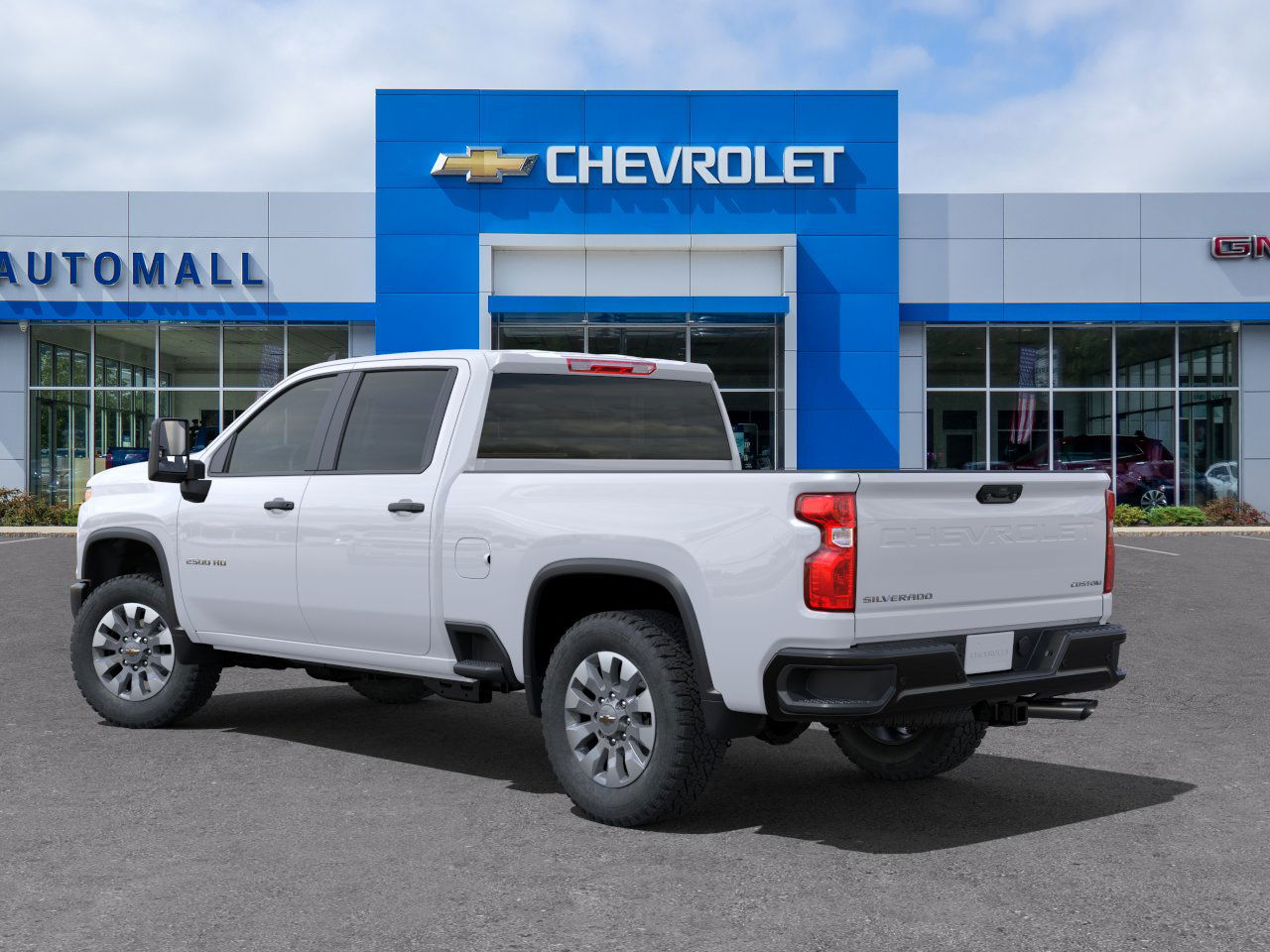 2025 Chevrolet Silverado 2500HD Custom photo 3