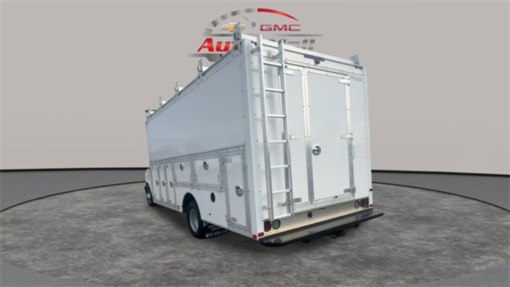 New 2025 GMC Savana Cutaway 4500 2WT Cutaway Van