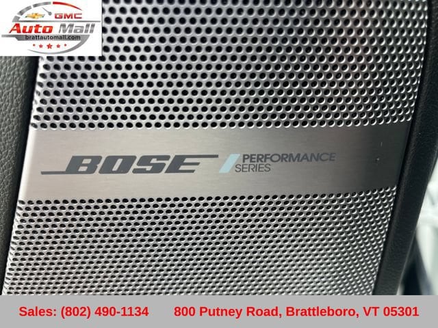 2025 GMC Yukon AT4 Ultimate - Photo 33