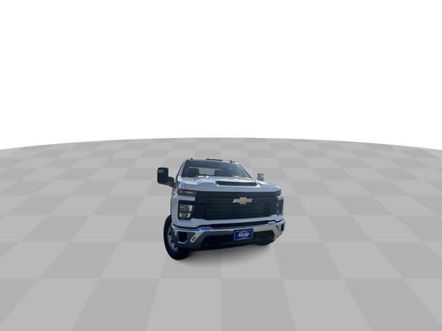 2024 Chevrolet Silverado 3500 Chassis Cab Work Truck's photo