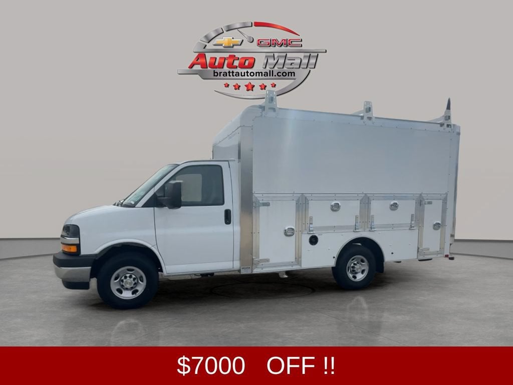 New 2025 Chevrolet Express Cutaway 3500 1WT Cutaway Van