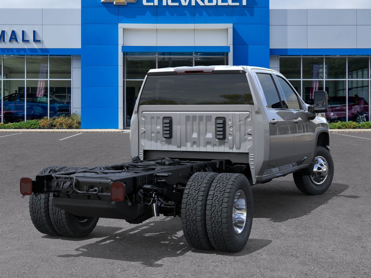 2025 Chevrolet Silverado 3500HD LT photo 4