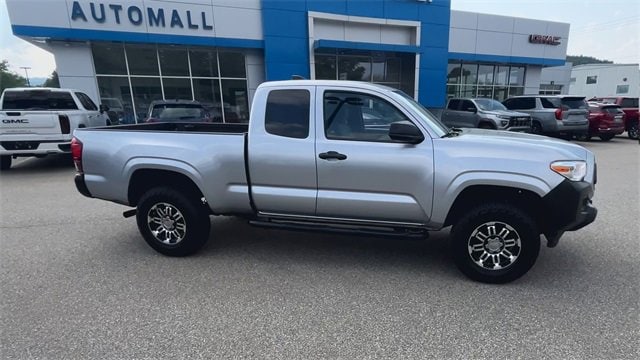 Used 2022 Toyota Tacoma SR with VIN 3TYSX5EN2NT015386 for sale in Brattleboro, VT