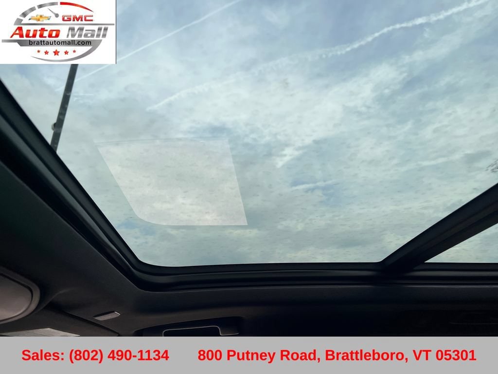 2021 GMC Yukon XL SLT - Photo 22