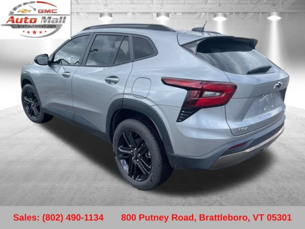 Used 2024 Chevrolet Trax Activ SUV
