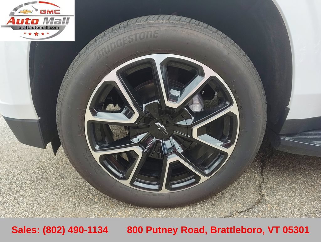 2024 Chevrolet Suburban RST - Photo 27