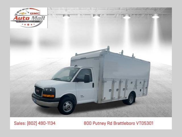 2025 GMC Savana 4500 177" WB's photo
