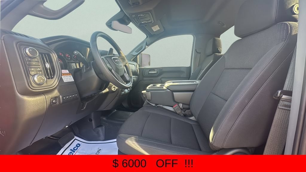 2025 GMC Sierra 3500HD Pro - Photo 11