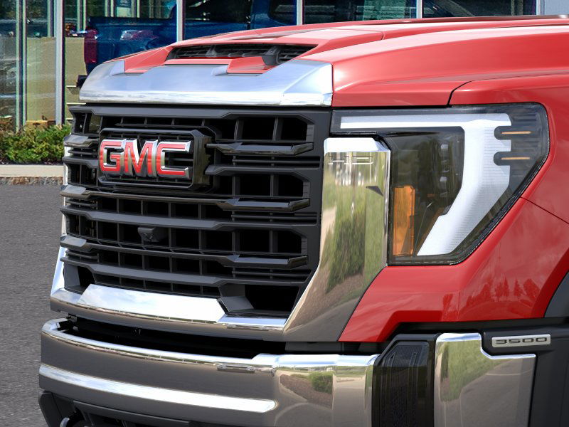 2025 GMC Sierra 3500HD Pro - Photo 13