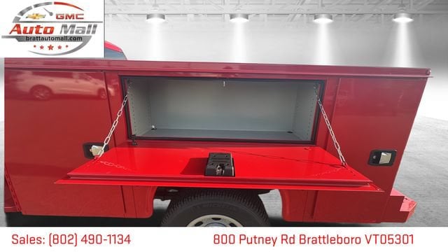 2025 GMC Sierra 3500HD Pro - Photo 16