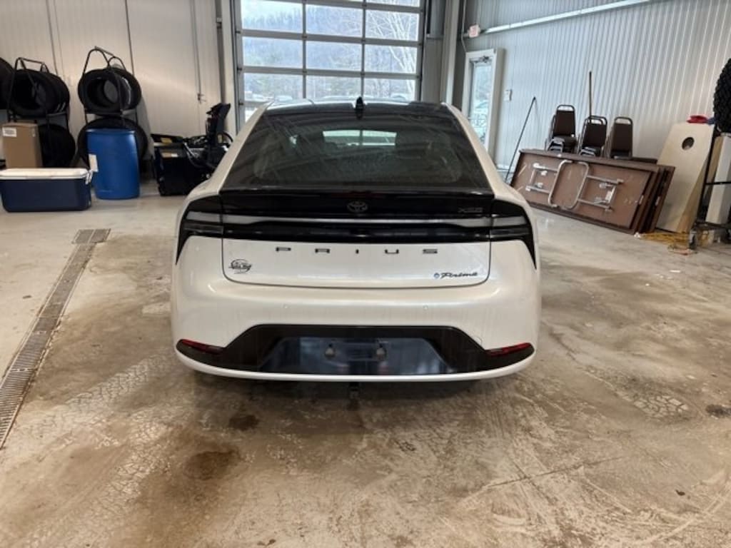 Used 2024 Toyota Prius Prime XSE Sedan