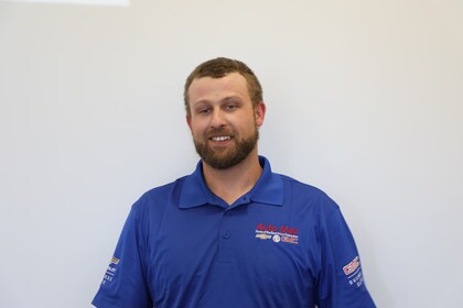 Staff member CHRISTOPHER from ID_5b5a11